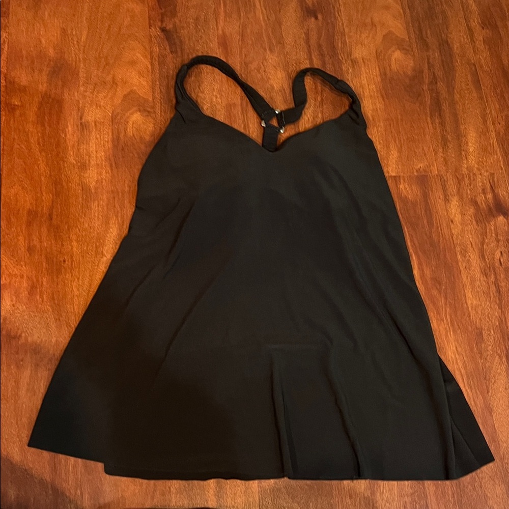 𝅺BLACK swim padded aqua green tankini top. perfect condition